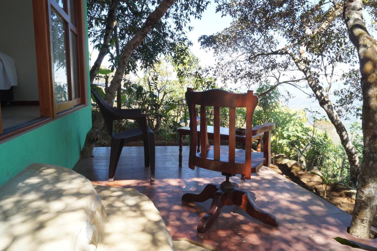Indano Art Lodge Lamas Exterior photo